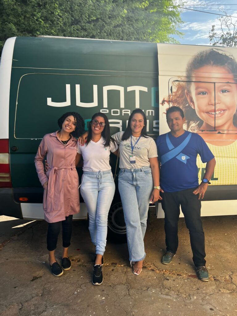 Atendimento Unidade Móvel Clin em parceria com a Coopservi – Sento Sé – BA